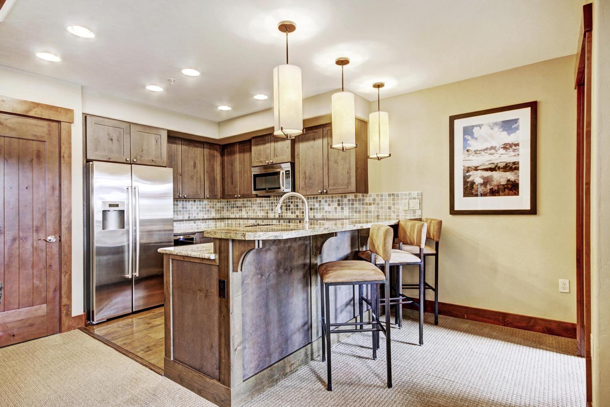 One Ski Hill, A Rockresort Breckenridge Room photo